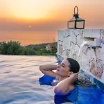 Casta Diva Luxury Villa Fiskardo