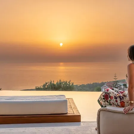 Casta Diva Luxury