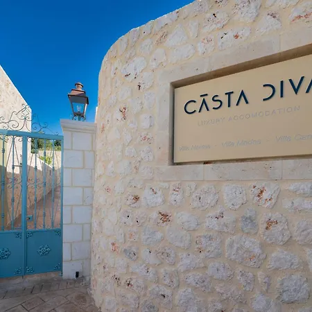 Casta Diva Luxury וילה פיסקרדו
