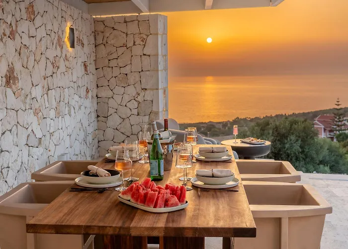 Casta Diva Luxury Villa